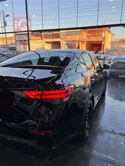 نيسان سنترا